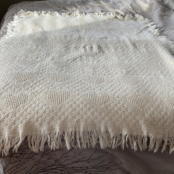 Heart design throw blanket - Picture 3 of 4